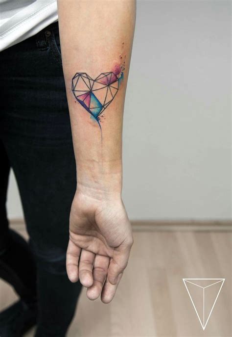 101 ideas e inspiraciones para un tatuaje en el。